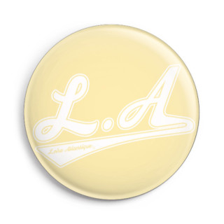 Badge Yellow Signature, L.A Loire Atlantique, Basse Ball, Nantes, Pin's Rond, West Coast, La Baule, cadeaux.